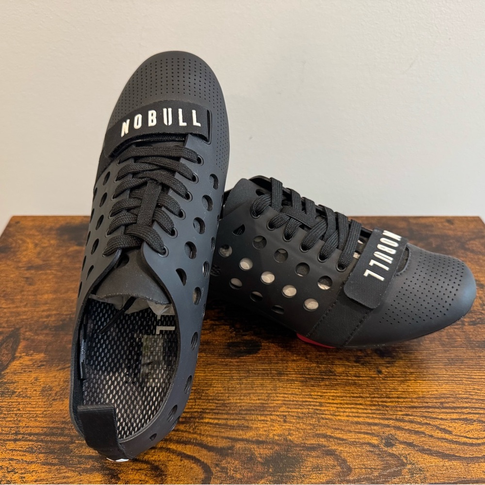 NOBULL cycling shoes with delta clips included size 8W 6.5M. NEW never worn - Picture 2 of 5